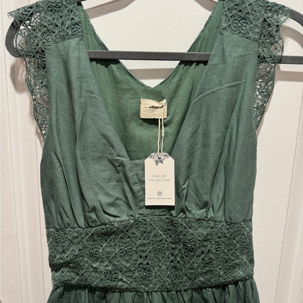 Line Vibes Elegant Green Linen Lace Maxi Dress size Large - Picture 2 of 5